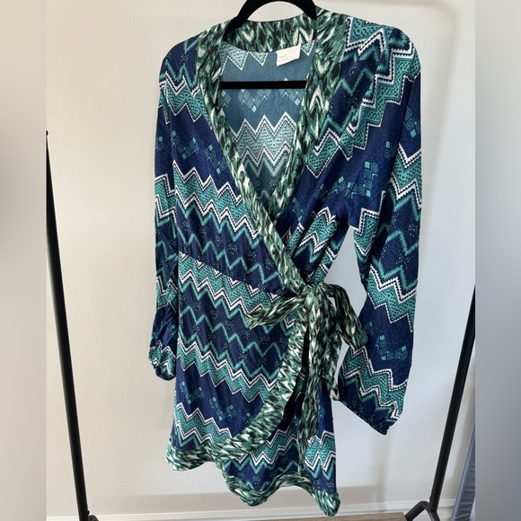 Vici Sunset on the Sea Printed Wrap Dress - Picture 2 of 3